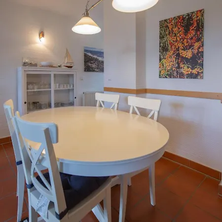 Feriendorf Rugana - Komfort Appartement Mit 2 Schlafzimmern Und Terrasse D02 Dranske Exterior photo